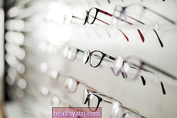 Izbira pravih očal, ko imate migreno