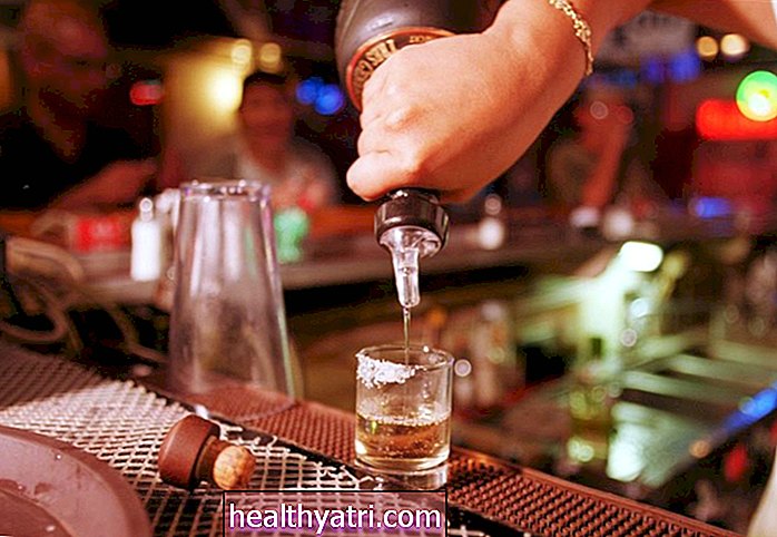 Cómo el alcohol afecta el riesgo y los resultados del cáncer de pulmón
