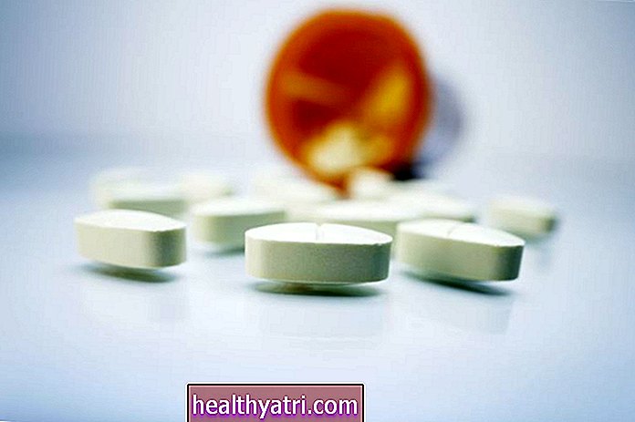 Opioīdu ieguvumi un riski hroniskām sāpēm