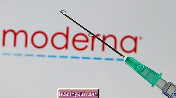 Η Moderna λέει ότι το εμβόλιο COVID-19 του πρέπει να παρέχει ανοσία για τουλάχιστον 1 έτος