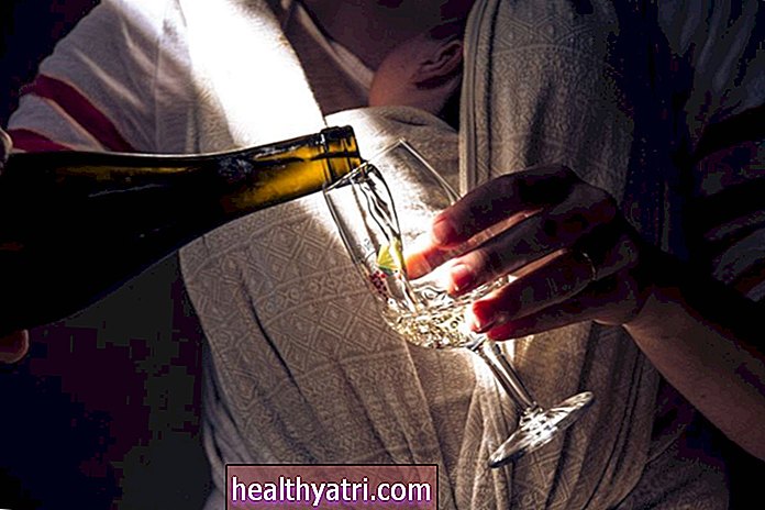 Por qué la cirrosis hepática amenaza a los bebedores empedernidos