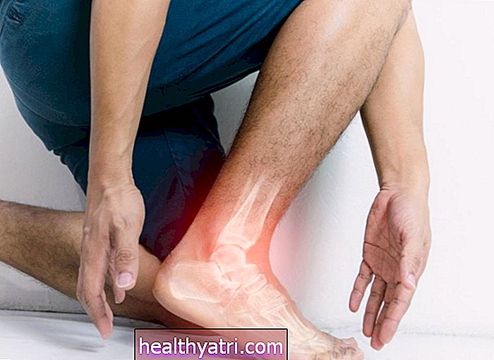 Pėdos dugno skausmo priežastys ir gydymas