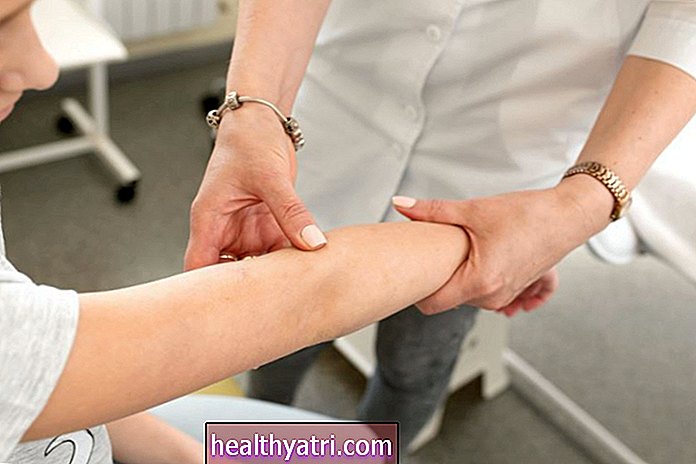 Årsakene og behandlingen av skalerende hud