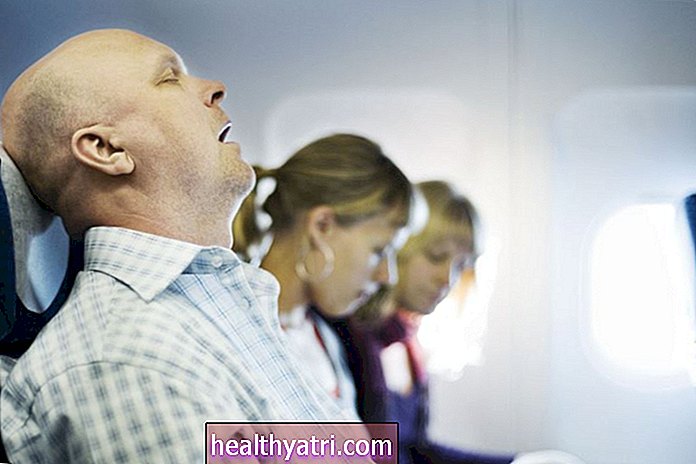 Behandlinger for å unngå snorking i et fly