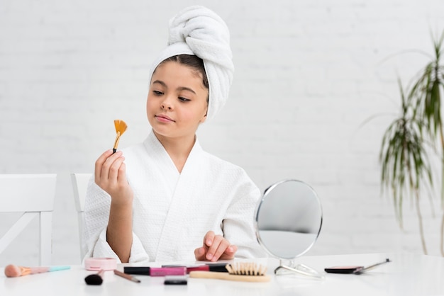 Crafting Your Own Natural Makeup Solutions