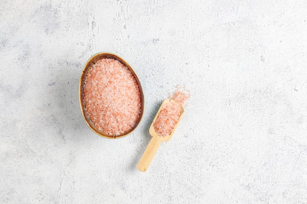 Indulgent Sugar Scrub Formulation for Velvety Soft Skin